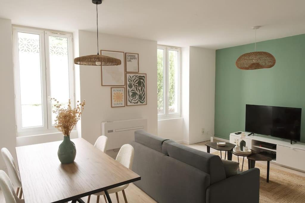 Apartment The Cosy Centre-ville Proche Gare *